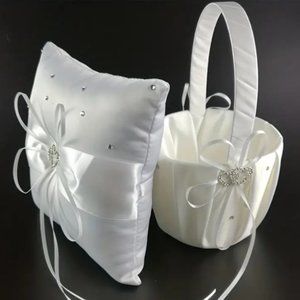 B31-NEW Satin w/Crystal Hearts Flower Basket & Ring Pillow
